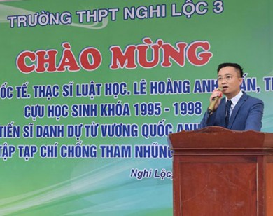 Những “nữ hoàng” và… bệnh háo danh