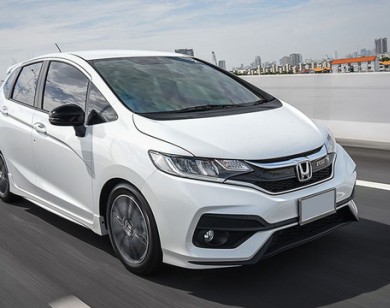 Giá xe ôtô hôm nay 29/7: Honda Jazz có giá 544 - 624 triệu đồng