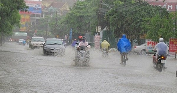 Dự báo thời tiết ngày mai 31/7: Hà Nội có mưa rất to và dông