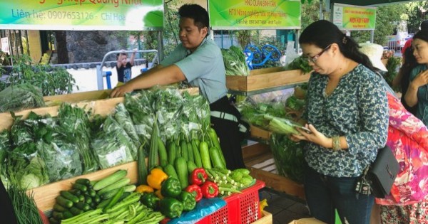 TP Hồ Chí Minh: Ra mắt Chợ phiên Nông sản an toàn tại các quận 6 và Bình Tân