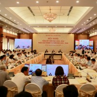 Bộ trưởng Phùng Xuân Nhạ điểm lại nhiều vấn đề gây bức xúc dư luận của ngành giáo dục