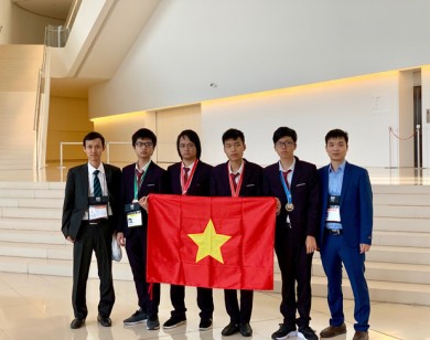 Cả 4 học sinh Việt Nam dự thi đều đoạt Huy chương tại Olympic Tin học quốc tế 2019