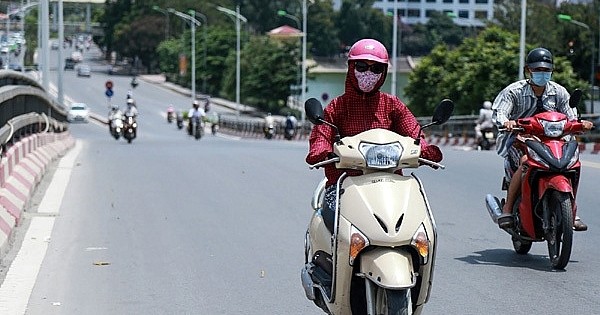 Dự báo thời tiết ngày mai 15/8: Hà Nội ngày nắng nóng, chiều tối và đêm có mưa rào