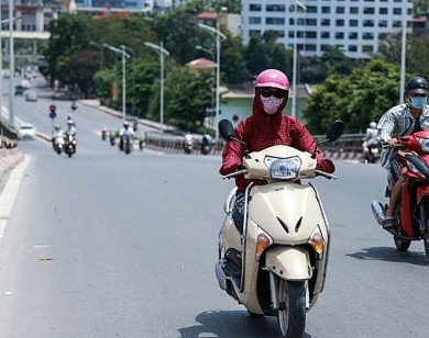 Dự báo thời tiết ngày mai 15/8: Hà Nội ngày nắng nóng, chiều tối và đêm có mưa rào