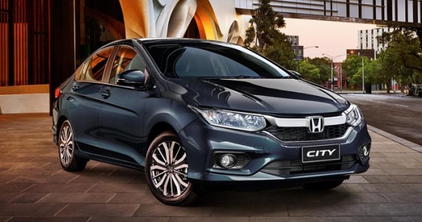 Giá xe ôtô hôm nay 16/8: Honda City giảm nhẹ