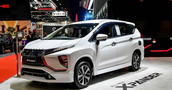 Giá xe ôtô hôm nay 3/9: Mitsubishi Xpander có giá 550-620 triệu đồng