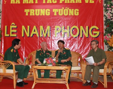 Cuộc đời tướng Lê Nam Phong được khắc họa qua bài hát ‘Hát tặng Tướng Lê Nam Phong’