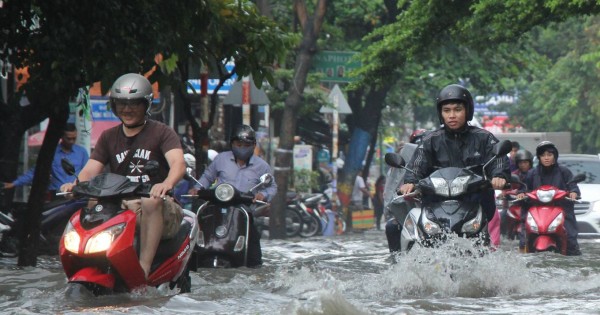 TP Hồ Chí Minh: Triều cường đạt đỉnh cao nhất trong năm, nhiều khu vực đối diện nguy cơ ngập nặng