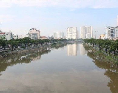 Cảnh quan sông Sài Gòn là của chung hay của riêng? – Bài 3: Phải là của chung!
