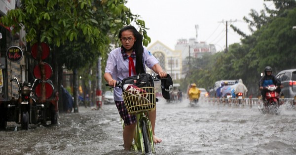 Bình Định, Khánh Hòa cho học sinh nghỉ để tránh bão