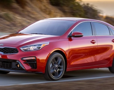 Giá xe ôtô hôm nay 8/11: Kia Cerato giảm 30 triệu đồng