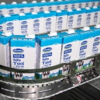 Vinamilk chính thức lên tiếng trước thông tin thất thiệt về nguồn nguyên liệu sữa