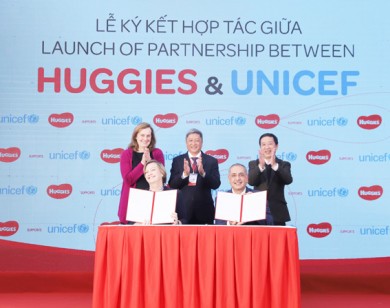 UNICEF hợp tác cùng Tập đoàn tã giấy Huggies hướng đến cải thiện sức khỏe trẻ sơ sinh