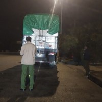 Bắt giữ 30 tấn bánh kẹo không rõ nguồn gốc
