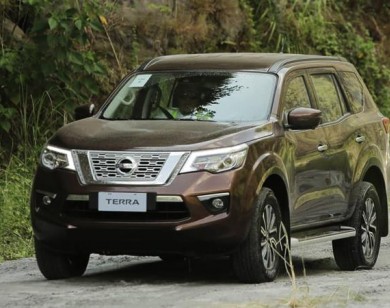 Giá xe ôtô hôm nay 27/12: Nissan Terra tặng phụ kiện và 10 triệu đồng