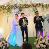 'Trung Ruồi' tổ chức lễ cưới tại Yên Bái