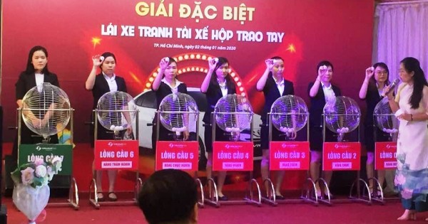 Quay số giải đặc biệt cuộc thi: “Lái xe tranh tài - Xế hộp trao tay” đợt 1