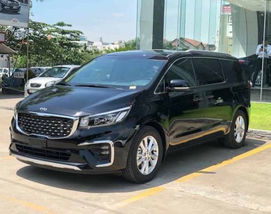 Giá xe ôtô hôm nay 8/1: Kia Sedona ưu đãi 50 triệu đồng