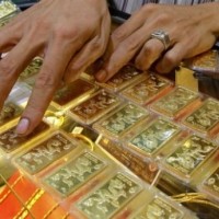 Giá vàng thế giới hôm nay (15/1) quay đầu tăng nhẹ