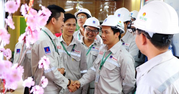 Tết ấm tình trong khu nhà ở Đạm Cà Mau