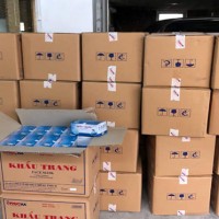 Thu giữ 100.000 khẩu trang không rõ nguồn gốc