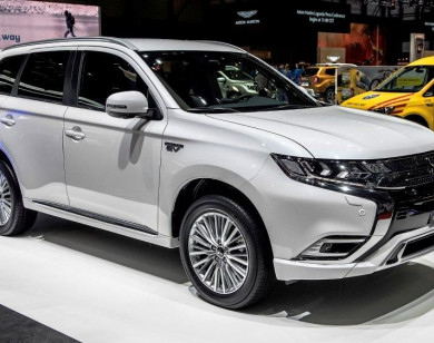 Giá xe ôtô hôm nay 28/2: Mitsubishi Outlander tăng nhẹ