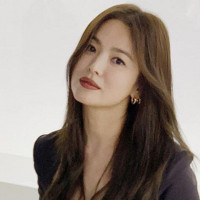 Song Hye Kyo bị yêu cầu cách ly dịch COVID-19