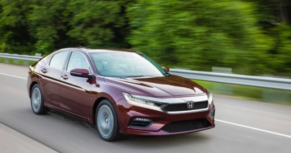 Giá xe ôtô hôm nay 2/3: Honda City giảm nhẹ