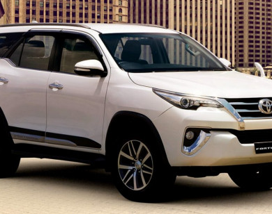 Giá xe ôtô hôm nay 6/3: Toyota Fortuner dao động từ 1,033 - 1,354 tỷ đồng