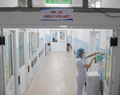 TP Hồ Chí Minh: Đã cách ly 11 người đi cùng chuyến bay với bệnh nhân Covid thứ 17 