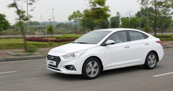 Giá xe ôtô hôm nay 10/3: Hyundai Accent dao động từ 426 - 542,1 triệu đồng