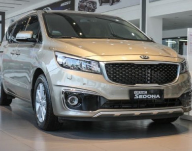 Giá xe ôtô hôm nay 25/3: Kia Sedona ưu đãi 85 triệu đồng