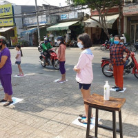 Thêm hai "máy ATM" phát gạo miễn phí cho người nghèo tại TP Hồ Chí Minh