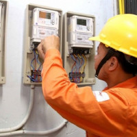 Giảm 10% giá điện để cùng chống dịch Covid-19