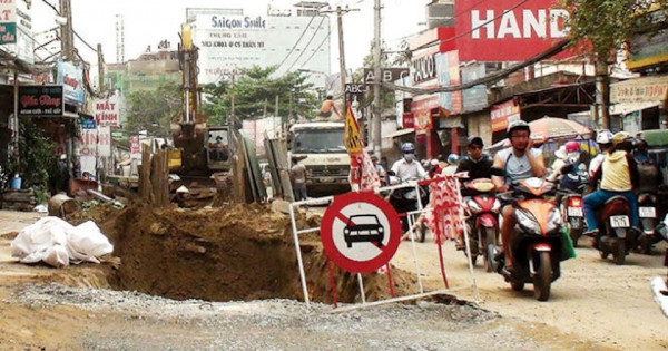 TP Hồ Chí Minh: Cấm đào đường dịp 30/4, phục vụ người dân nghỉ lễ