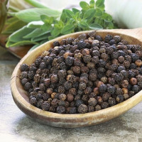 Giá tiêu hôm nay 28/4: Dao động từ 37.000 - 39.500 đồng/kg