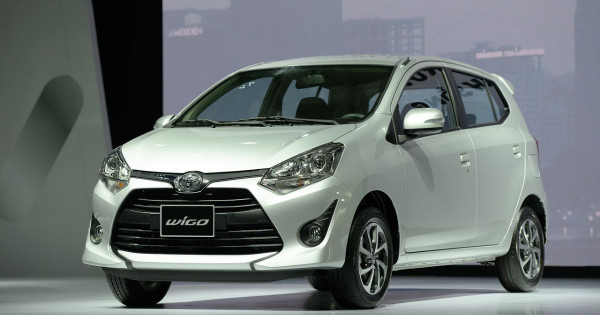 Giá xe ôtô hôm nay 2/5: Toyota Wigo có giá 345-405 triệu đồng