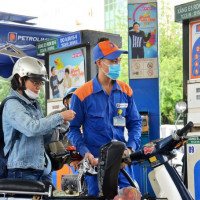 Giá xăng có thể tăng mạnh vào ngày mai (13/5)