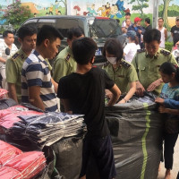Thu giữ hơn 5.000 bộ quần áo giả mạo các nhãn hiệu LV, Adidas