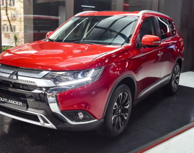 Giá xe ôtô hôm nay 22/5: Mitsubishi Outlander ưu đãi hơn 51 triệu đồng