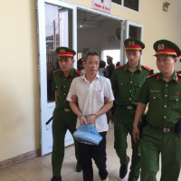 Bình Dương: Nguyên Bí thư Thị ủy Bến Cát bị xử 10 năm tù