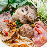 Những món bún ngon không nên bỏ qua khi đến Sài Gòn