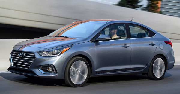 Giá xe ôtô hôm nay 13/6: Hyundai Accent dao động từ 426,1 - 542,1 triệu đồng