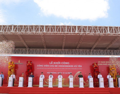 Thủ tướng Nguyễn Xuân Phúc bấm nút khởi công Công viên chủ đề lớn nhất Việt Nam