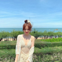 Hari Won diện bikini, xinh "hết phần thiên hạ"