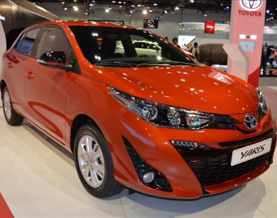 Giá xe ôtô hôm nay 29/6: Toyota Yaris có giá 650 triệu đồng