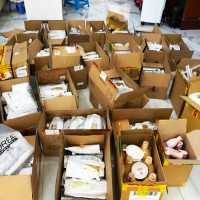 Thu giữ gần 1.600 sản phẩm mỹ phẩm nhập lậu
