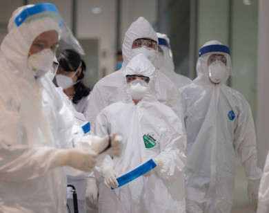Nóng: TP Hồ Chí Minh cách ly người tiếp xúc bệnh nhân dương tính SARS-CoV-2