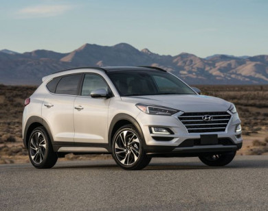 Giá xe ôtô hôm nay 21/7: Hyundai Tucson dao động từ 799-940 triệu đồng