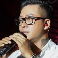 Tuấn Hưng thông báo tạm giải nghệ